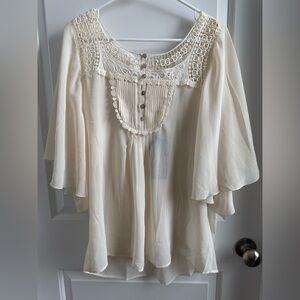 Daniel Rainn Cream Lace Women's Top with Cami underneath